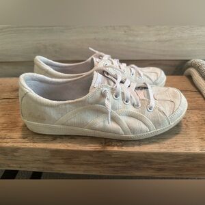 Sketchers memory foam air cooled slip on shoe size 8